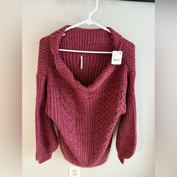 Free People New Dream Spillover Sweater - Wine Red - Size Small - NWT - Picture 9 of 16